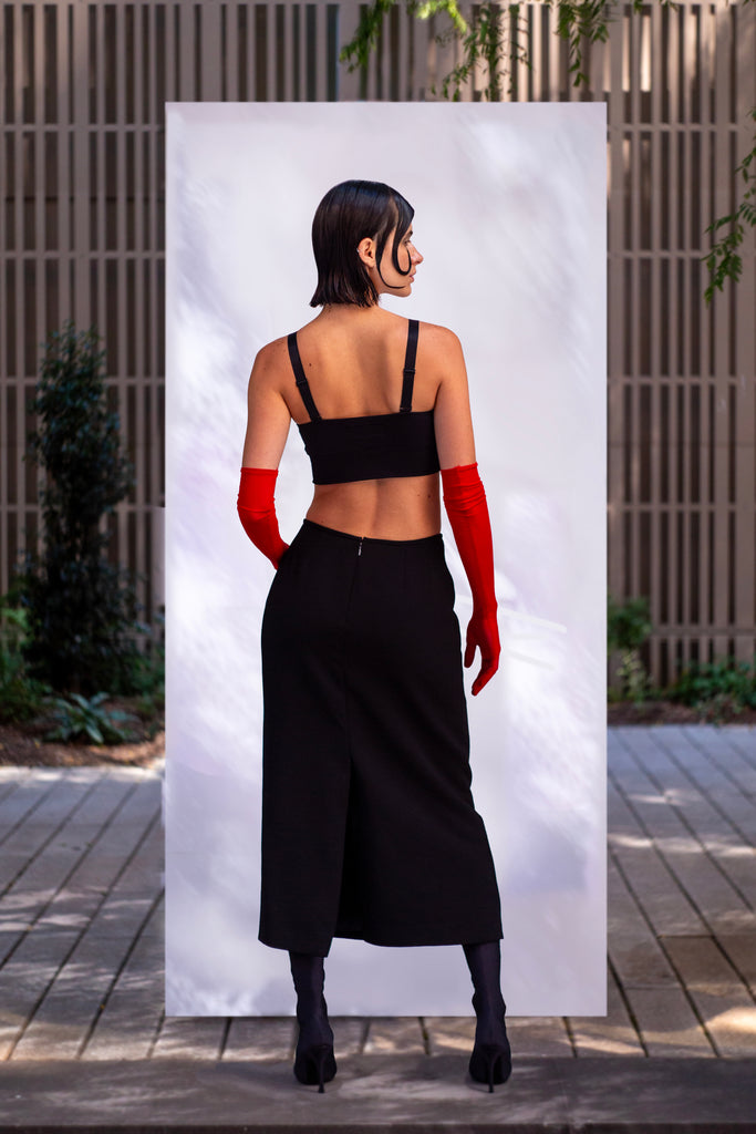 maxi skirt, high waisted skirt, high waisted midi skirt, long skirt, pencil skirt, black skirt, long skirt, long skirt with slit, midi length skirt, mnidi skirt , black midi length skirt, women's midi length skirt, women's black skirt